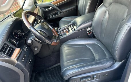 Lexus LX III, 2017 год, 7 495 000 рублей, 17 фотография