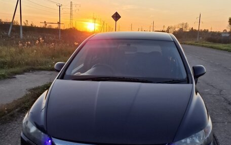 Honda Stream II, 2007 год, 770 000 рублей, 26 фотография