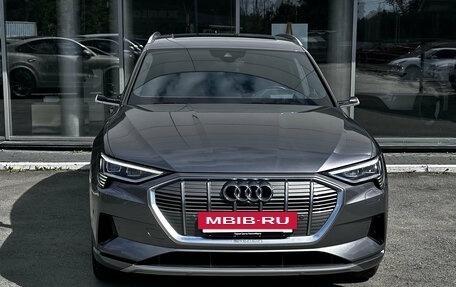 Audi e-tron I, 2021 год, 5 990 000 рублей, 7 фотография