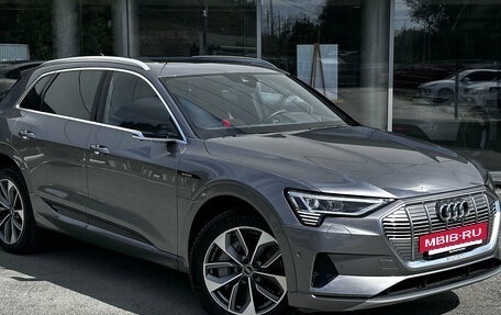 Audi e-tron I, 2021 год, 5 990 000 рублей, 6 фотография