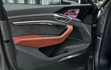 Audi e-tron I, 2021 год, 5 990 000 рублей, 19 фотография