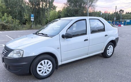 Renault Logan I, 2012 год, 385 000 рублей, 2 фотография