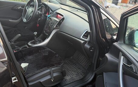 Opel Astra J, 2013 год, 590 000 рублей, 12 фотография