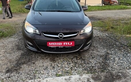 Opel Astra J, 2013 год, 590 000 рублей, 5 фотография