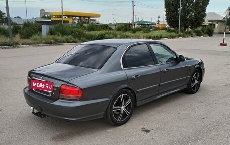 Hyundai Sonata IV рестайлинг, 2005 год, 750 000 рублей, 3 фотография