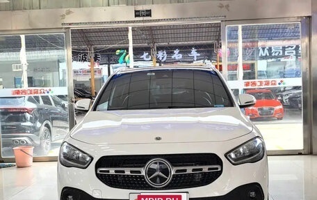 Mercedes-Benz GLA, 2022 год, 2 500 000 рублей, 2 фотография