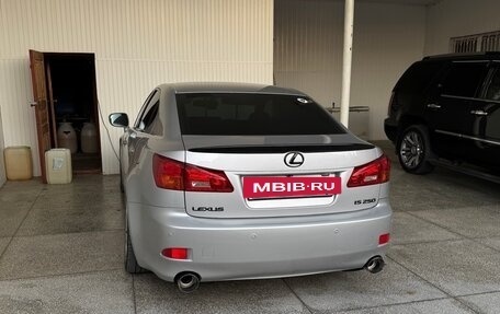 Lexus IS II рестайлинг 2, 2008 год, 1 750 000 рублей, 2 фотография
