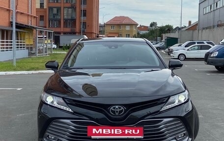 Toyota Camry, 2019 год, 2 580 000 рублей, 2 фотография