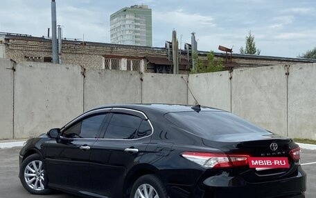 Toyota Camry, 2019 год, 2 580 000 рублей, 6 фотография