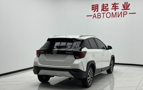 Toyota Yaris XP150 рестайлинг, 2022 год, 1 385 000 рублей, 4 фотография