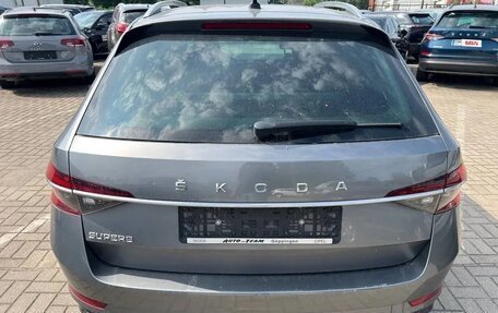 Skoda Superb III рестайлинг, 2022 год, 1 972 000 рублей, 7 фотография