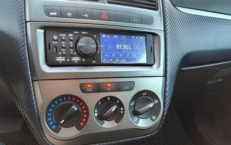 Fiat Punto III Punto Evo рестайлинг, 2008 год, 250 000 рублей, 15 фотография