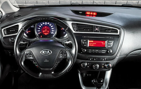 KIA cee'd III, 2015 год, 1 330 000 рублей, 12 фотография