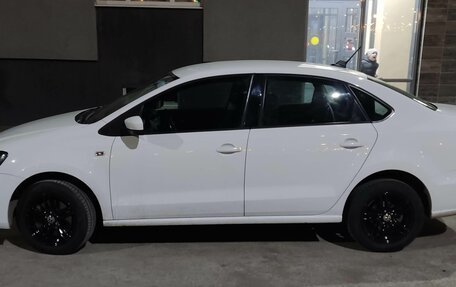 Volkswagen Polo VI (EU Market), 2018 год, 1 050 000 рублей, 3 фотография