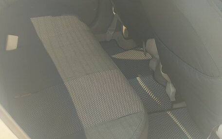Toyota Platz, 2005 год, 430 000 рублей, 5 фотография