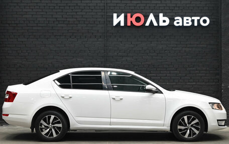 Skoda Octavia, 2015 год, 1 300 000 рублей, 9 фотография