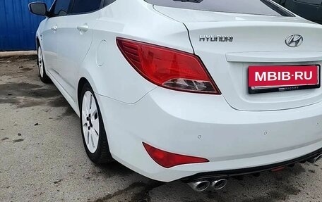 Hyundai Solaris II рестайлинг, 2015 год, 980 000 рублей, 7 фотография