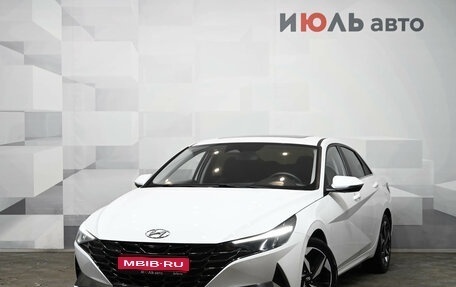 Hyundai Elantra, 2021 год, 2 050 000 рублей, 1 фотография