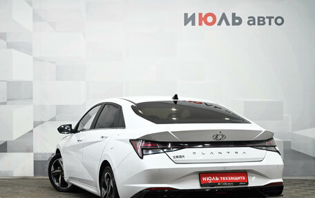 Hyundai Elantra, 2021 год, 2 050 000 рублей, 4 фотография