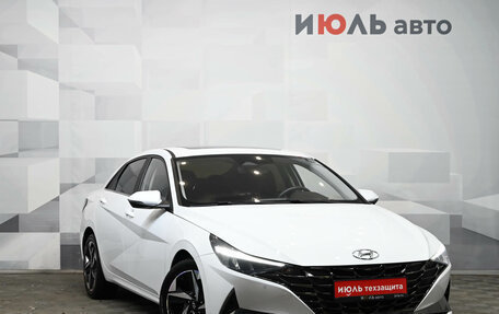 Hyundai Elantra, 2021 год, 2 050 000 рублей, 3 фотография