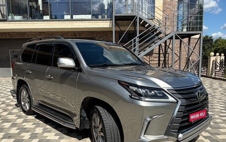 Lexus LX III, 2017 год, 1 фотография