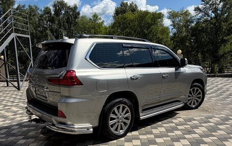 Lexus LX III, 2017 год, 3 фотография
