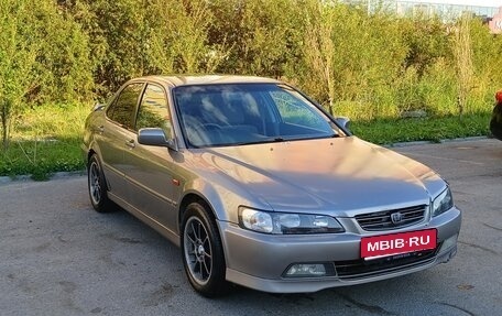 Honda Accord VII рестайлинг, 1998 год, 490 000 рублей, 1 фотография