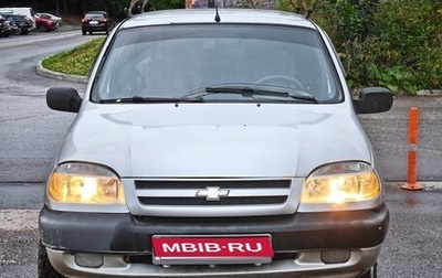 Chevrolet Niva I рестайлинг, 2003 год, 270 000 рублей, 1 фотография