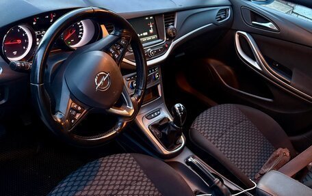 Opel Astra K, 2019 год, 1 100 000 рублей, 10 фотография