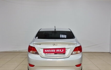 Hyundai Solaris II рестайлинг, 2013 год, 755 000 рублей, 6 фотография