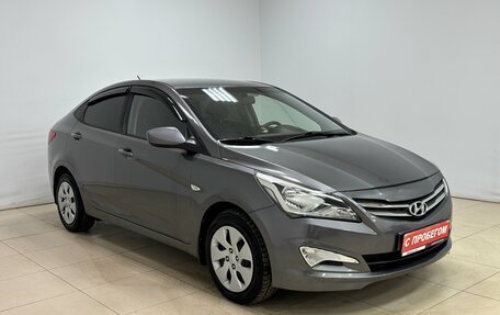 Hyundai Solaris II рестайлинг, 2016 год, 800 000 рублей, 3 фотография