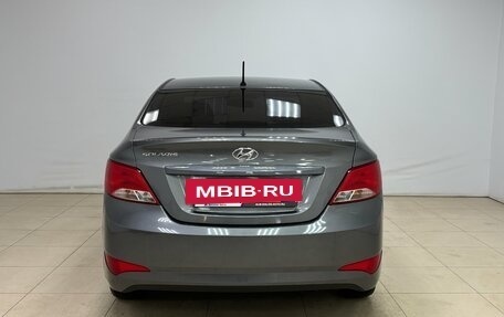 Hyundai Solaris II рестайлинг, 2016 год, 800 000 рублей, 6 фотография