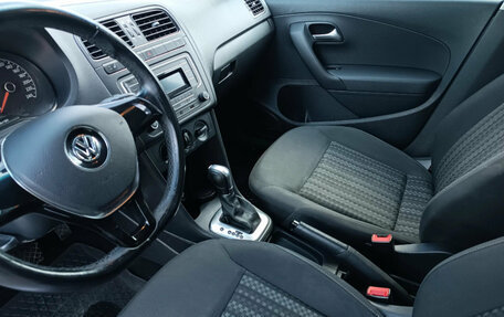 Volkswagen Polo VI (EU Market), 2017 год, 1 160 000 рублей, 10 фотография