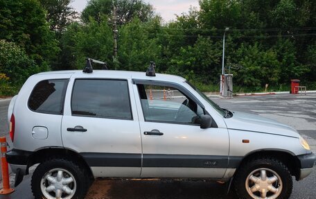 Chevrolet Niva I рестайлинг, 2003 год, 270 000 рублей, 2 фотография