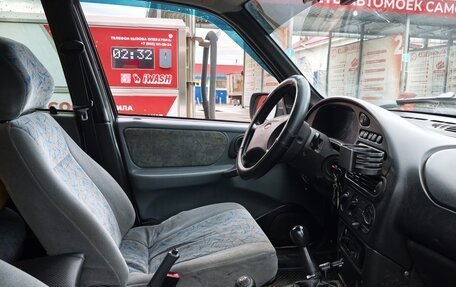 Chevrolet Niva I рестайлинг, 2003 год, 270 000 рублей, 6 фотография