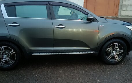 KIA Sportage III, 2011 год, 1 250 000 рублей, 2 фотография