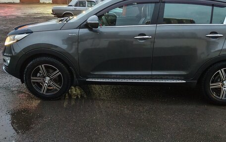 KIA Sportage III, 2011 год, 1 250 000 рублей, 3 фотография