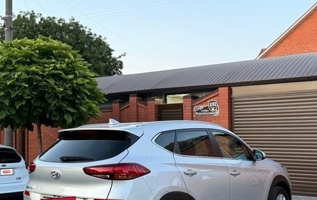 Hyundai Tucson III, 2018 год, 2 340 000 рублей, 6 фотография