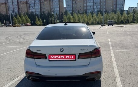 BMW 5 серия, 2020 год, 2 400 000 рублей, 4 фотография