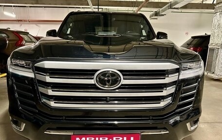 Toyota Land Cruiser, 2024 год, 13 300 000 рублей, 2 фотография