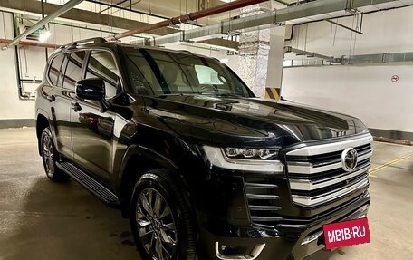 Toyota Land Cruiser, 2024 год, 13 300 000 рублей, 5 фотография