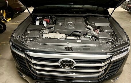Toyota Land Cruiser, 2024 год, 13 300 000 рублей, 19 фотография
