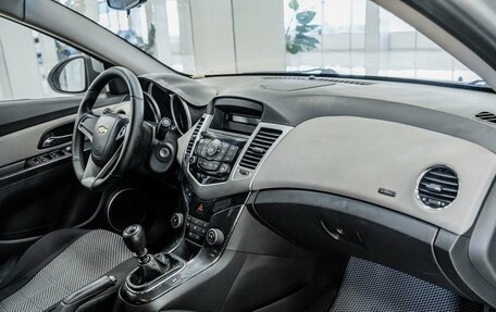 Chevrolet Cruze II, 2011 год, 482 000 рублей, 11 фотография