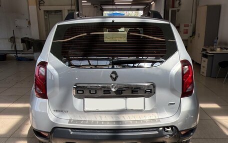 Renault Duster I рестайлинг, 2015 год, 899 000 рублей, 2 фотография