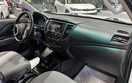 Mitsubishi L200 IV рестайлинг, 2021 год, 3 197 000 рублей, 16 фотография