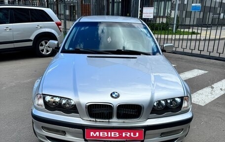 BMW 3 серия, 2000 год, 330 000 рублей, 1 фотография