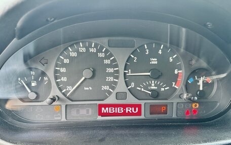 BMW 3 серия, 2000 год, 330 000 рублей, 6 фотография