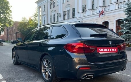 BMW 5 серия, 2018 год, 2 900 000 рублей, 3 фотография