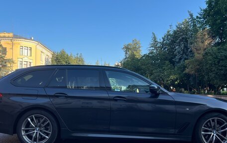 BMW 5 серия, 2018 год, 2 900 000 рублей, 6 фотография