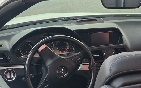 Mercedes-Benz E-Класс, 2010 год, 2 500 000 рублей, 10 фотография